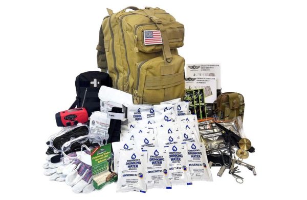 EVERLIT Complete Emergency Survival Kit for Family