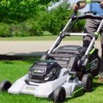 Best Self-Propelled Lawn Mowers under $500